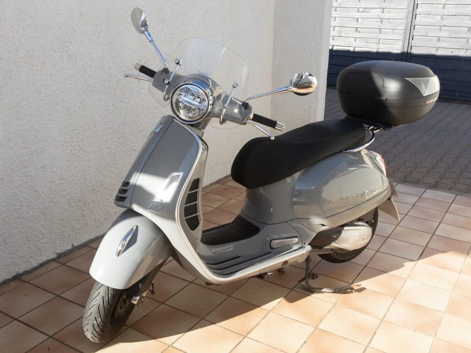 découvrez notre service d'assurance scooter en ligne, simple et rapide. protégez votre deux-roues avec des garanties adaptées à vos besoins et comparez les offres en quelques clics. obtenez votre devis personnalisé instantanément et roulez en toute sérénité!